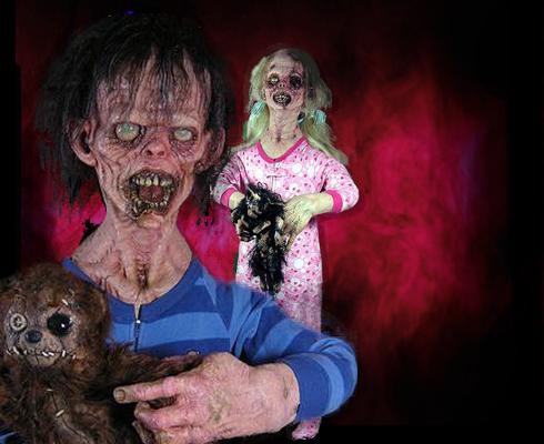 HD Signature Halloween decorations featuring premium props for professional haunted displays