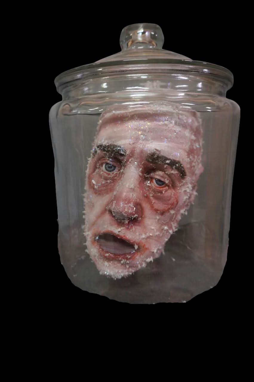 Frozen Gus Head in Jar Halloween Prop