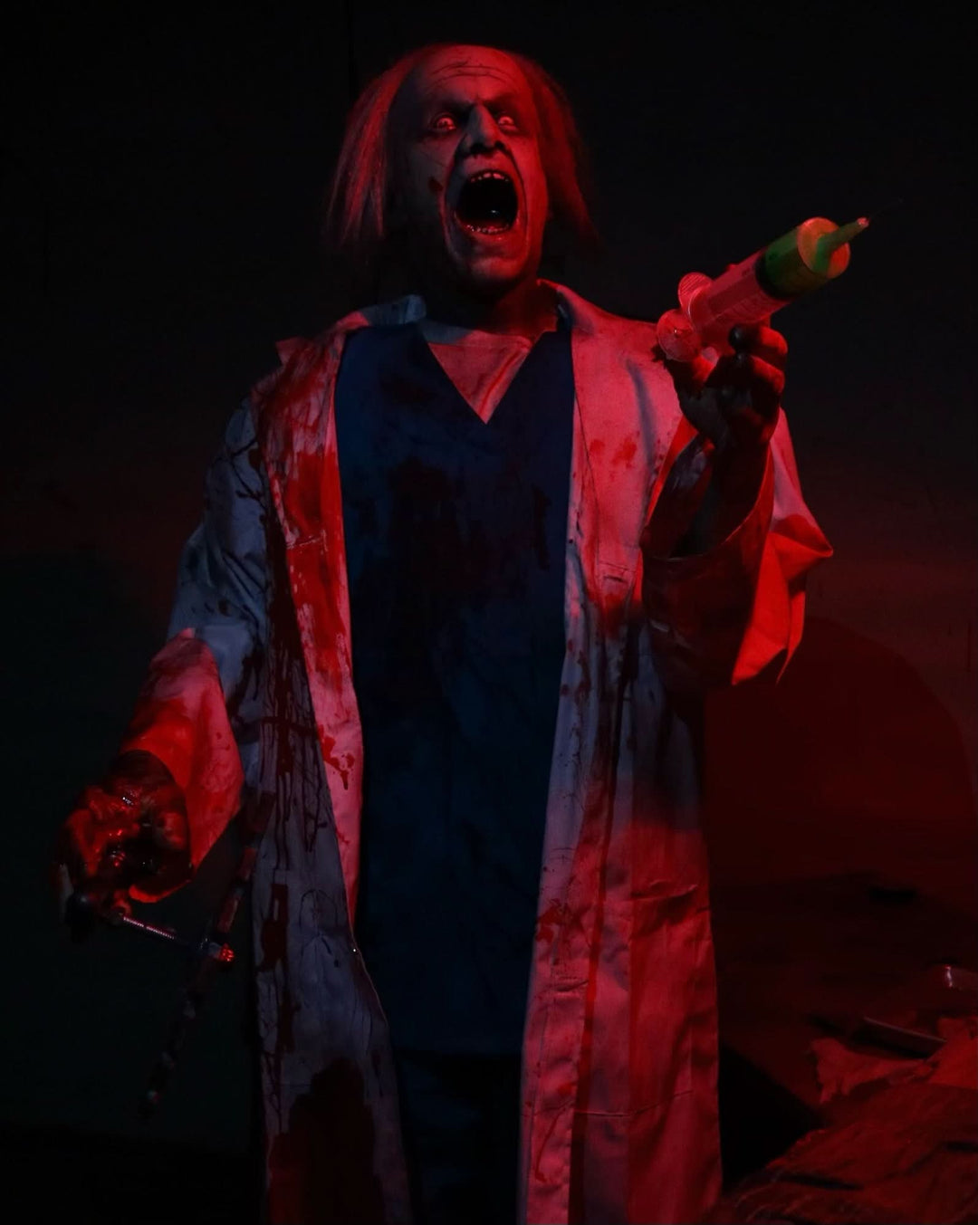 "Psycho Surgeon" Halloween Animatronic