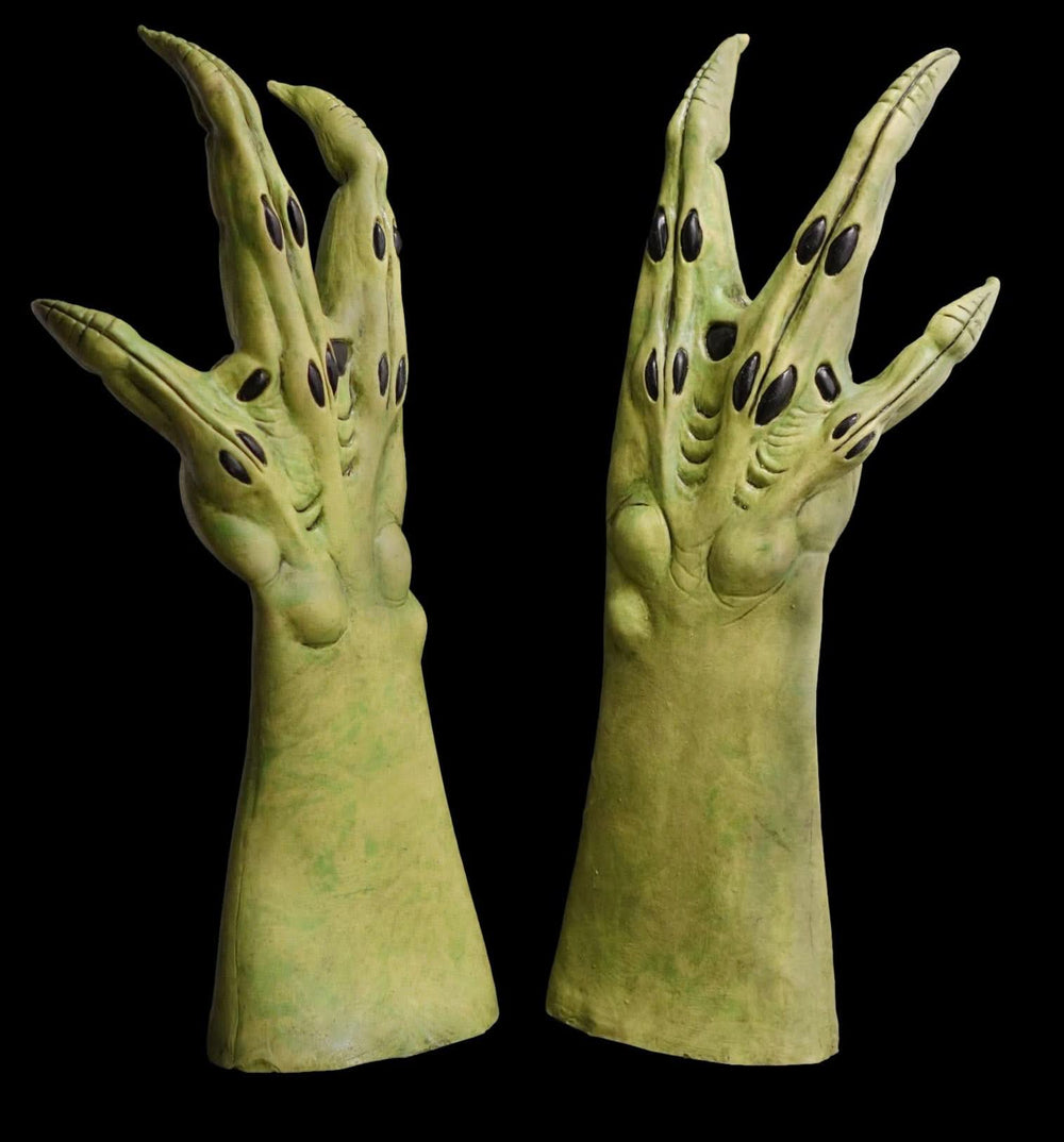 "Ultimate Alien Hands- Green" Deluxe Latex Halloween Costume Gloves
