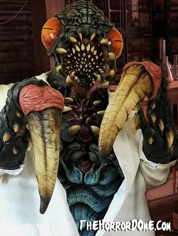 "Evolve Bug in Lab Coat" HD Studios Pro Halloween Costume
