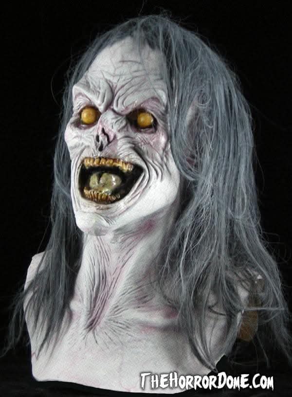 TheHorrorDome's signature Ghost Specter HD Studios Pro Mask