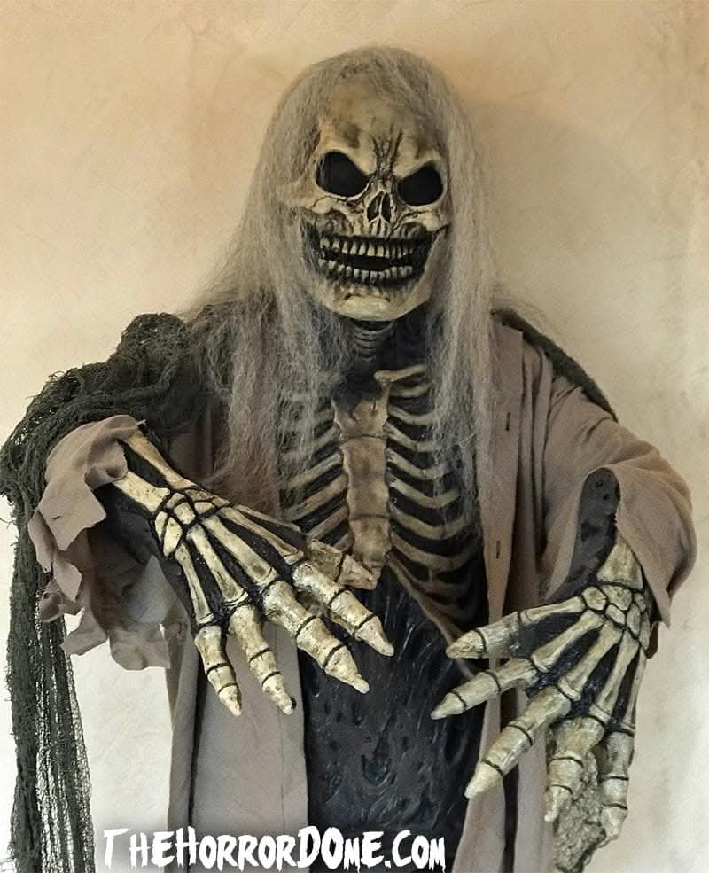 "Tomb Raider Skeleton" HD Studios Pro Halloween Costume