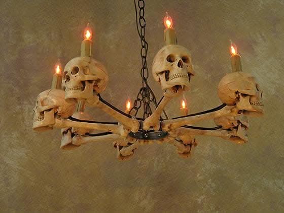 "Wagon Wheel Skull Chandelier" Haunted House Lighting