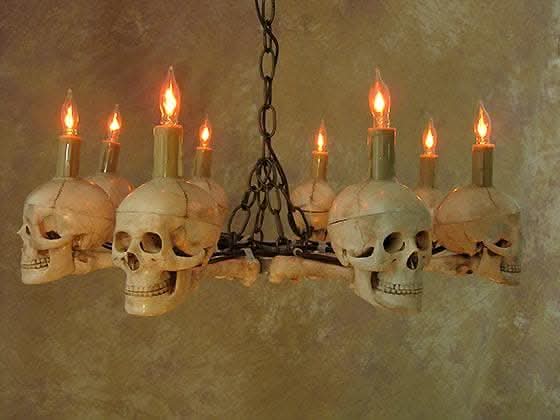 "Wagon Wheel Skull Chandelier" Haunted House Lighting